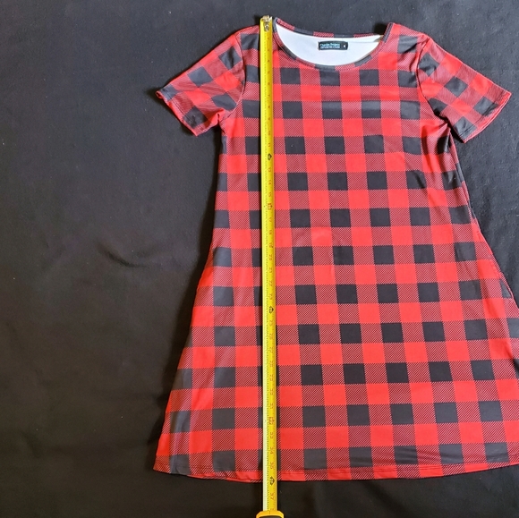 Charlies Project Dress with Pockets - Picture 6 of 10
